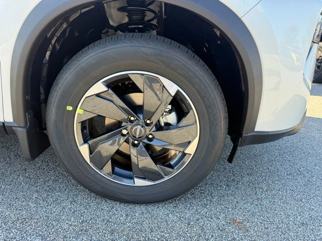 New 2026 Nissan Rogue SV w/ SV Premium Package image 11