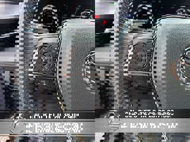 Used 2022 Toyota Avalon XSE image 24