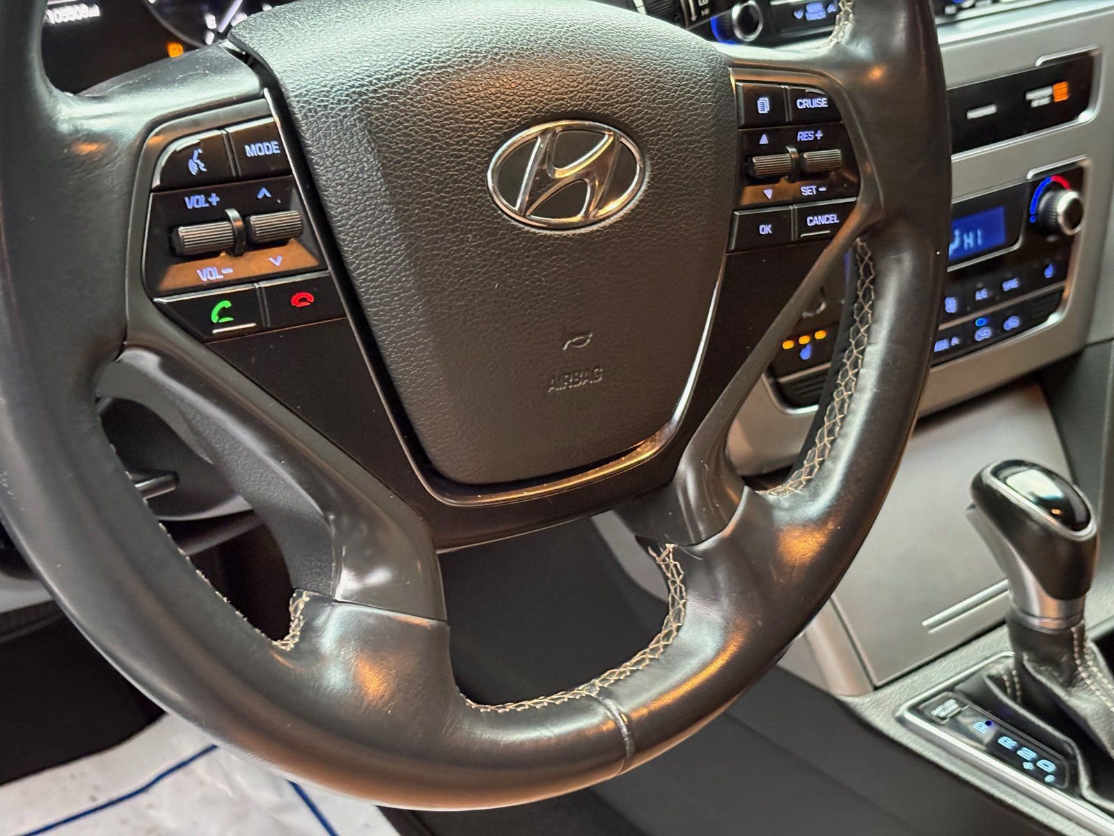 Used 2015 Hyundai Sonata Limited image 12