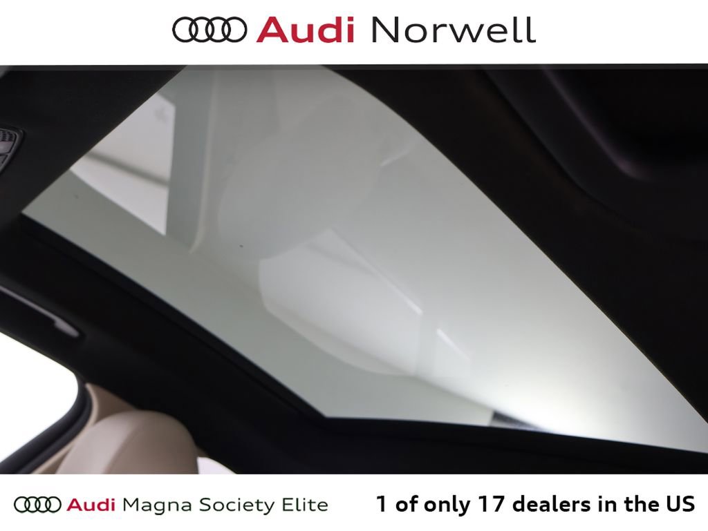 Used 2017 Mercedes-Benz GLC 300 4MATIC image 10