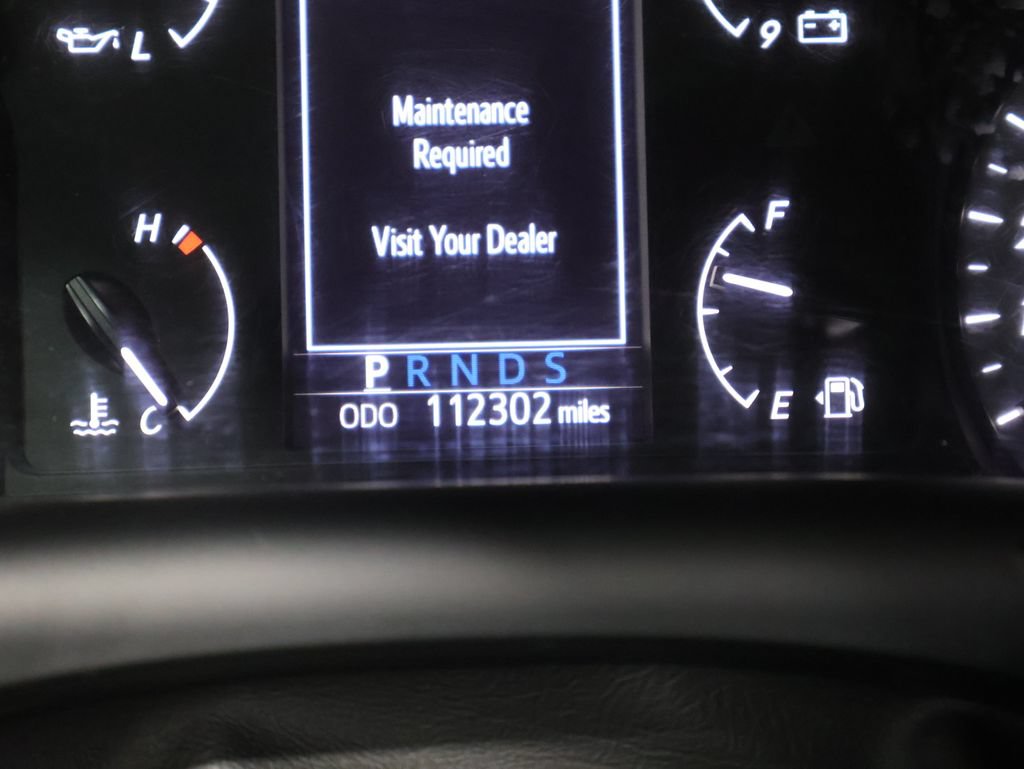Used 2019 Toyota Sequoia Platinum AWD/4WD image 39