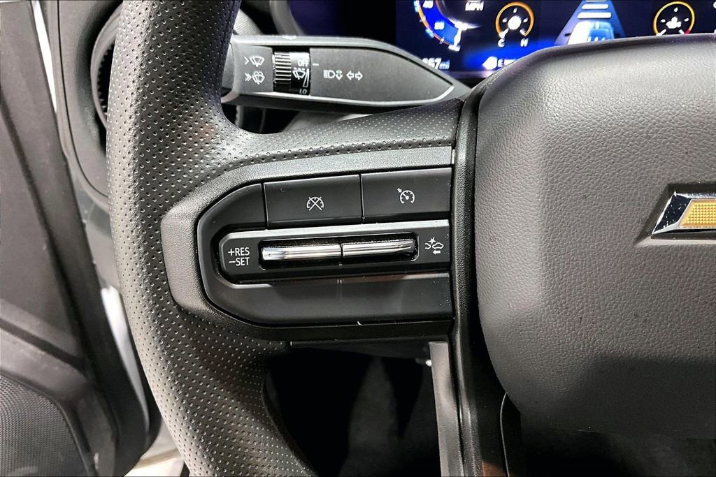 Used 2025 Chevrolet Colorado W/T image 23