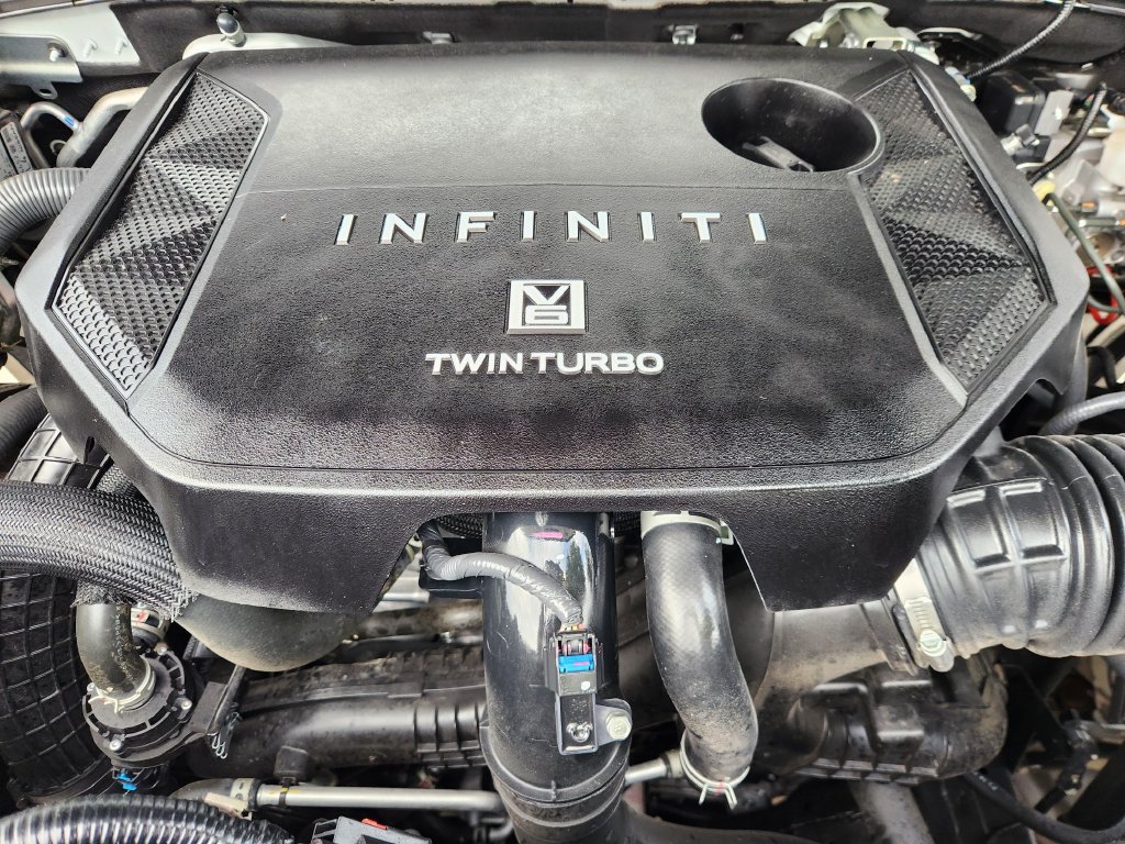 Used 2026 INFINITI QX80 Luxe w/ Cargo Package RWD image 32