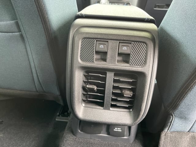 Used 2026 Ford Bronco Heritage Edition AWD/4WD image 32