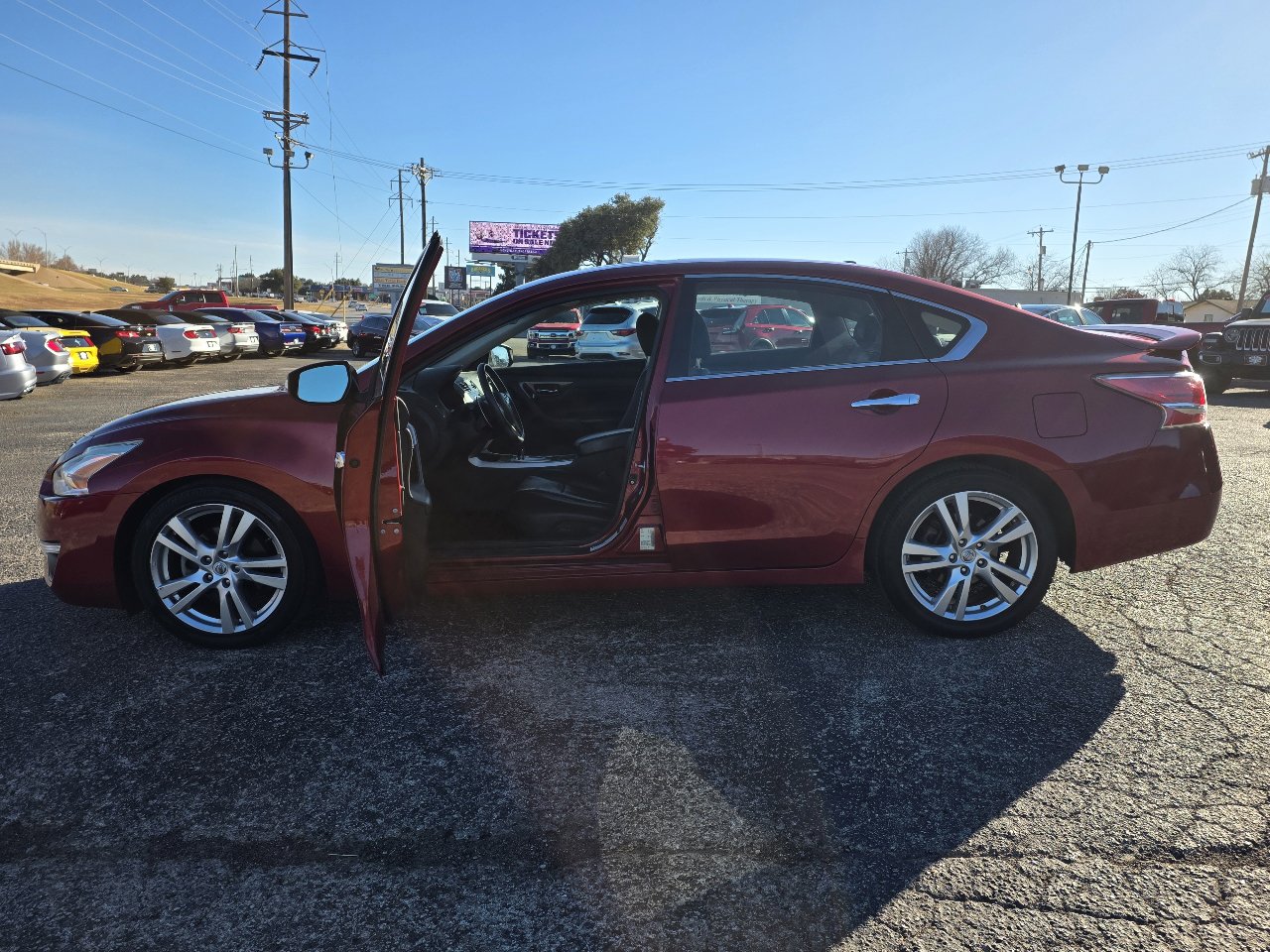 Used 2015 Nissan Altima 3.5 SL image 9