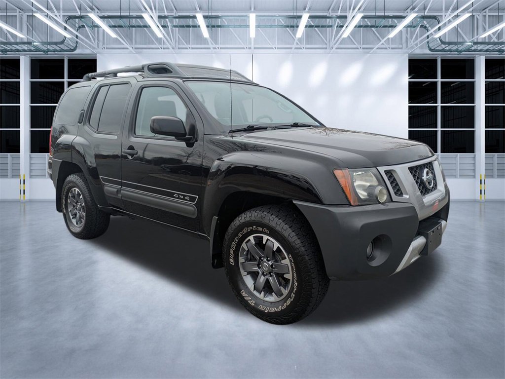 Used 2015 Nissan Xterra S w/ Value Package image 1