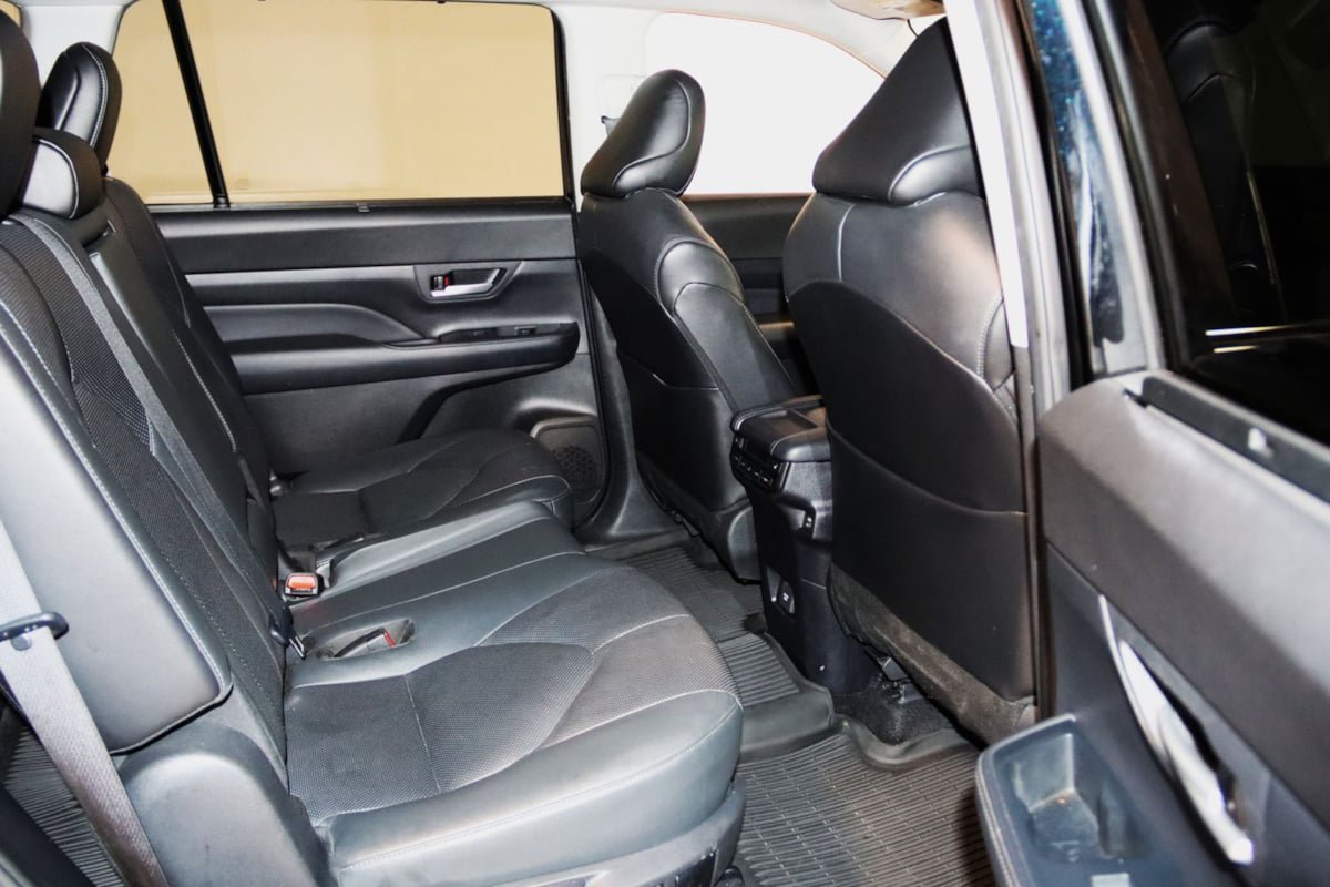 Used 2024 Toyota Grand Highlander FWD image 58