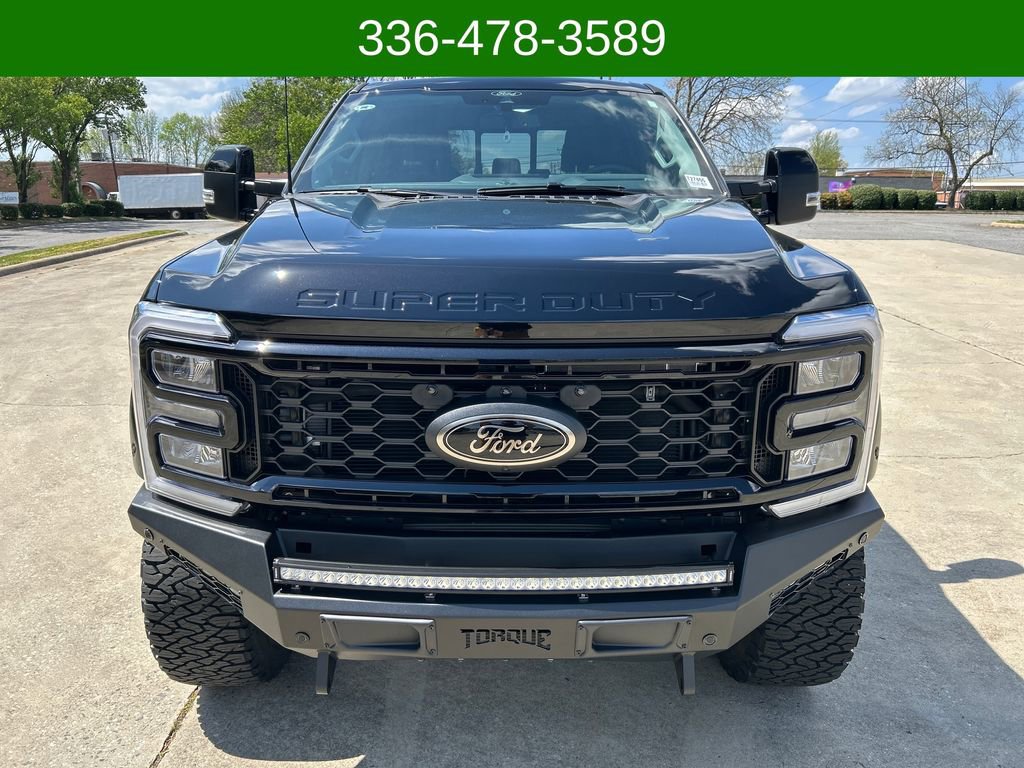 New 2026 Ford F250 Lariat w/ Black Appearance Package image 8