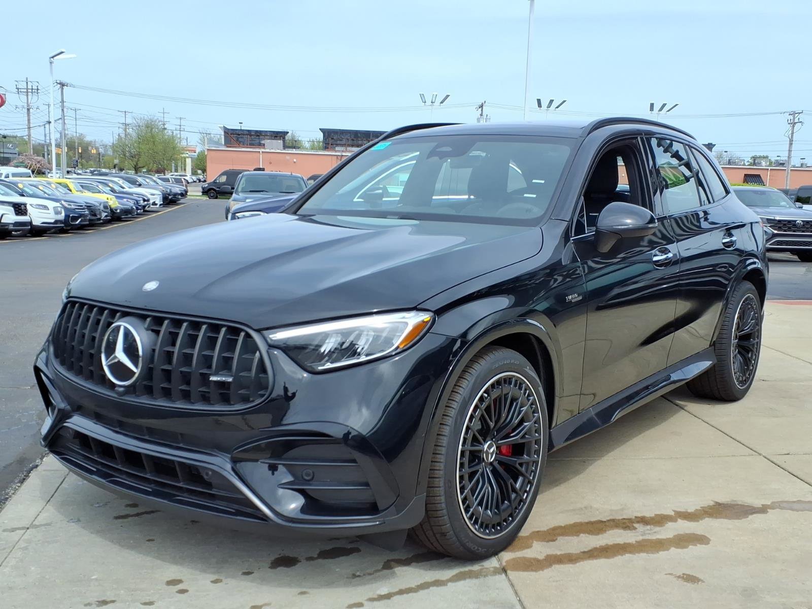 New 2026 Mercedes-Benz GLC 43 AMG 4MATIC image 3