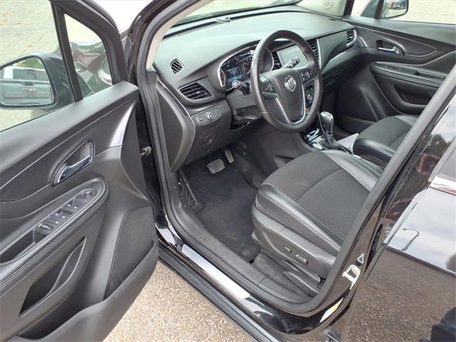 Used 2019 Buick Encore Preferred image 10