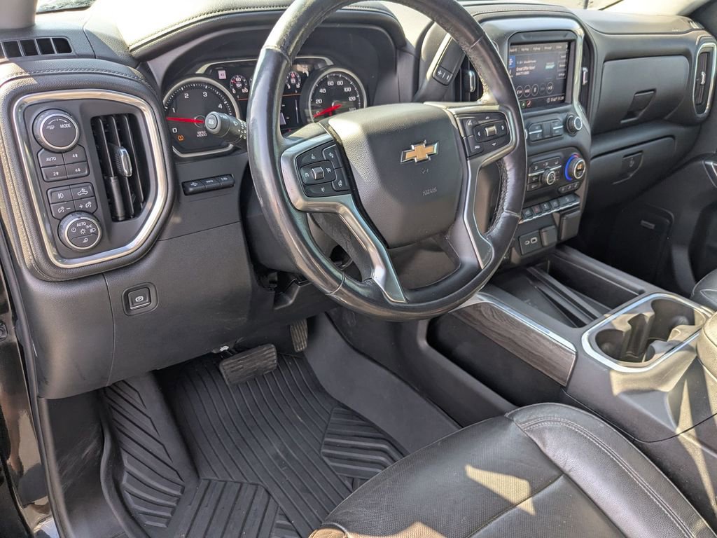 Used 2020 Chevrolet Silverado 3500 LTZ w/ LTZ Premium Package image 10