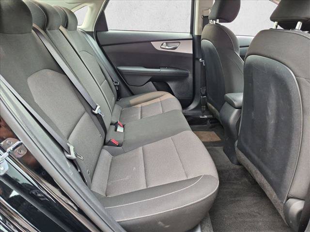 Used 2024 Kia Forte LXS FWD image 18