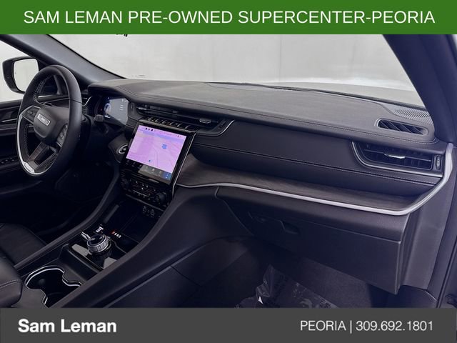 Used 2025 Jeep Grand Cherokee Limited w/ Luxury Tech Group II AWD/4WD image 30