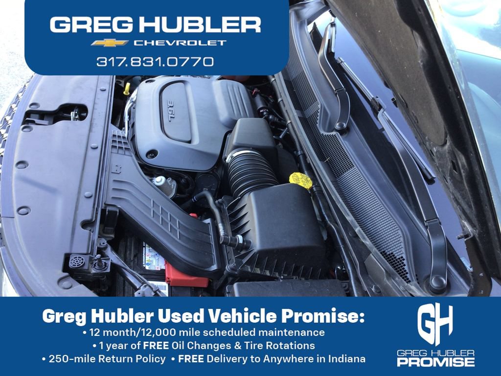 Used 2024 Chrysler Pacifica Touring-L FWD image 38