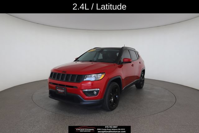 Used 2019 Jeep Compass Latitude FWD image 2