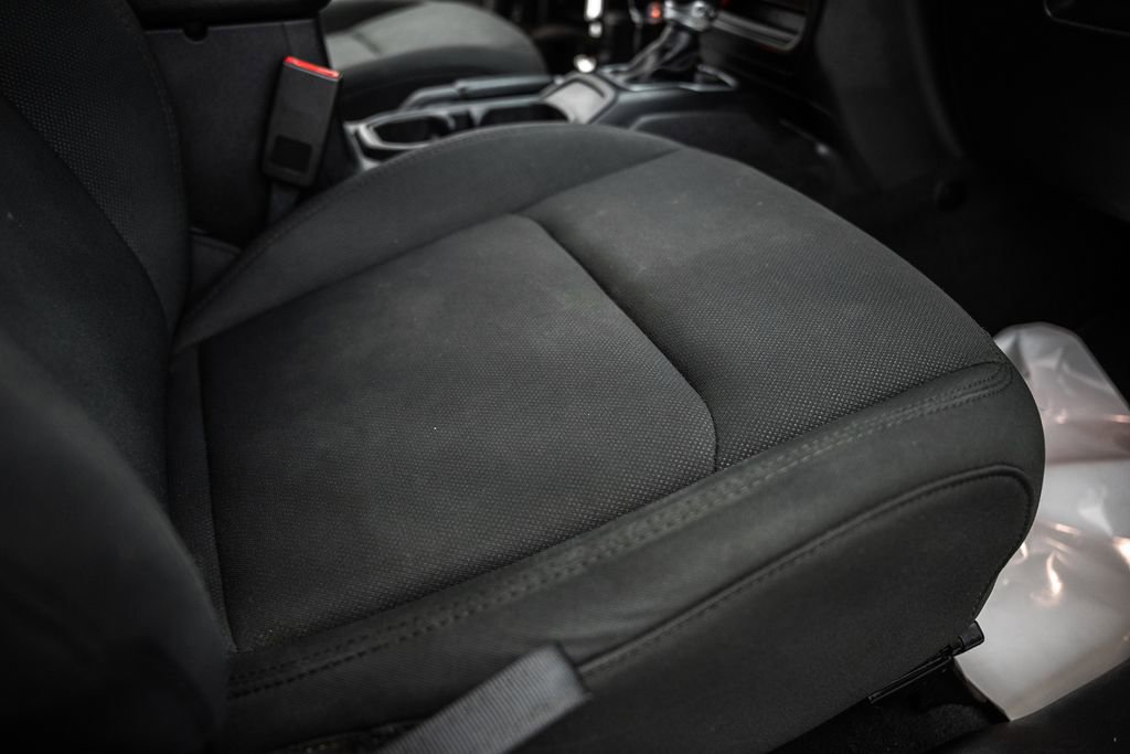 Used 2018 Jeep Wrangler Unlimited Sport S image 35