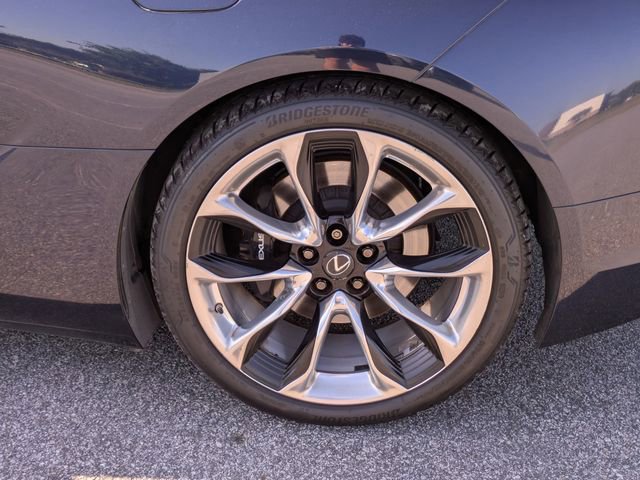 Used 2018 Lexus LC 500 Coupe w/ Sport Package RWD image 13