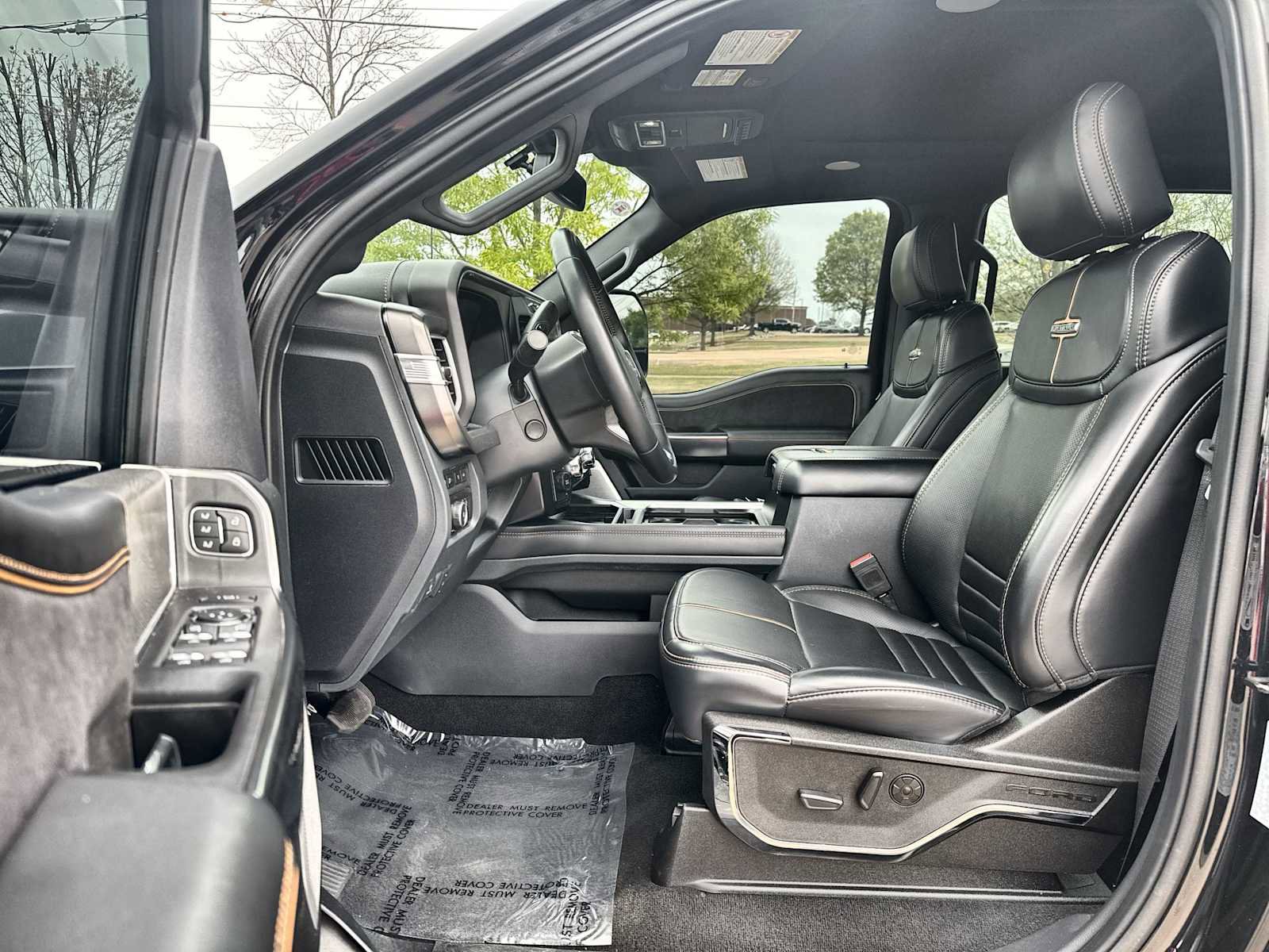 Used 2024 Ford F350 Platinum w/ Snow Plow Prep Package image 2