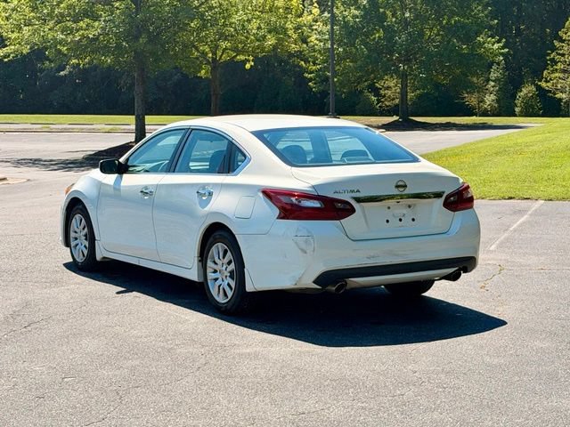 Used 2018 Nissan Altima 2.5 S FWD image 5