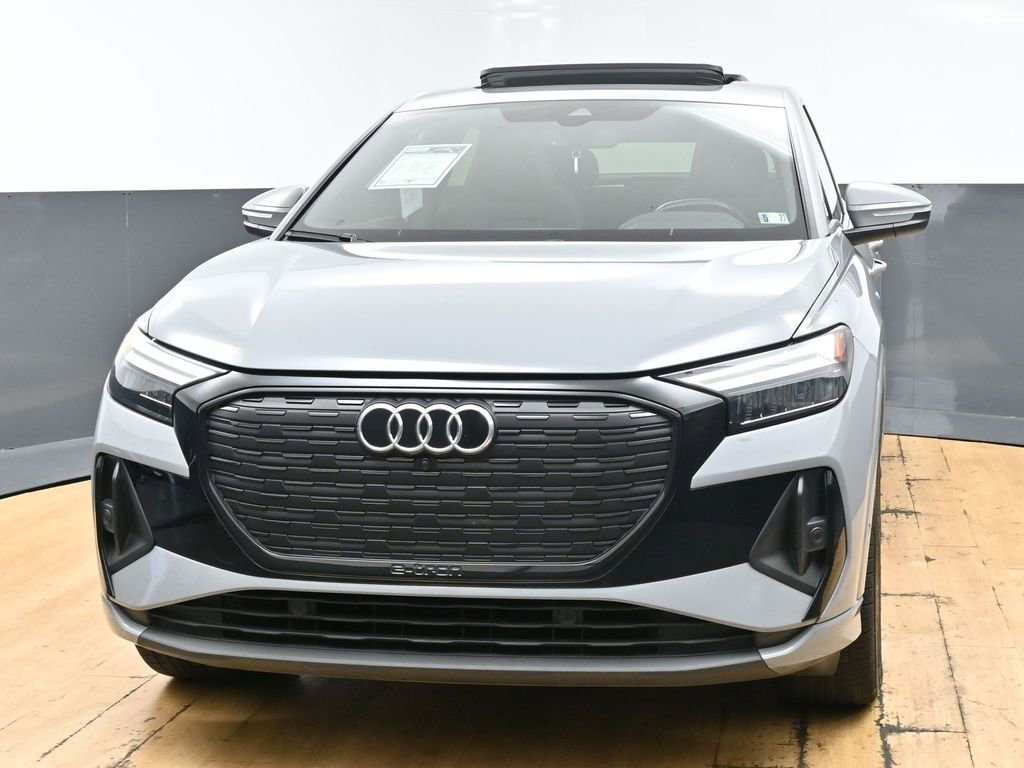 Used 2024 Audi Q4 e-tron Premium Plus w/ Premium Plus AWD/4WD image 5