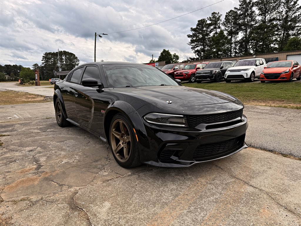 Used 2015 Dodge Charger R/T RWD image 3