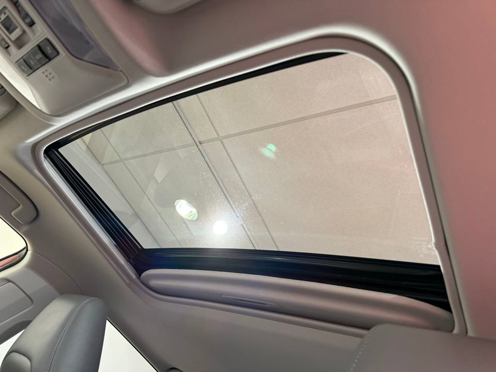 Certified 2021 Toyota RAV4 Limited image 18