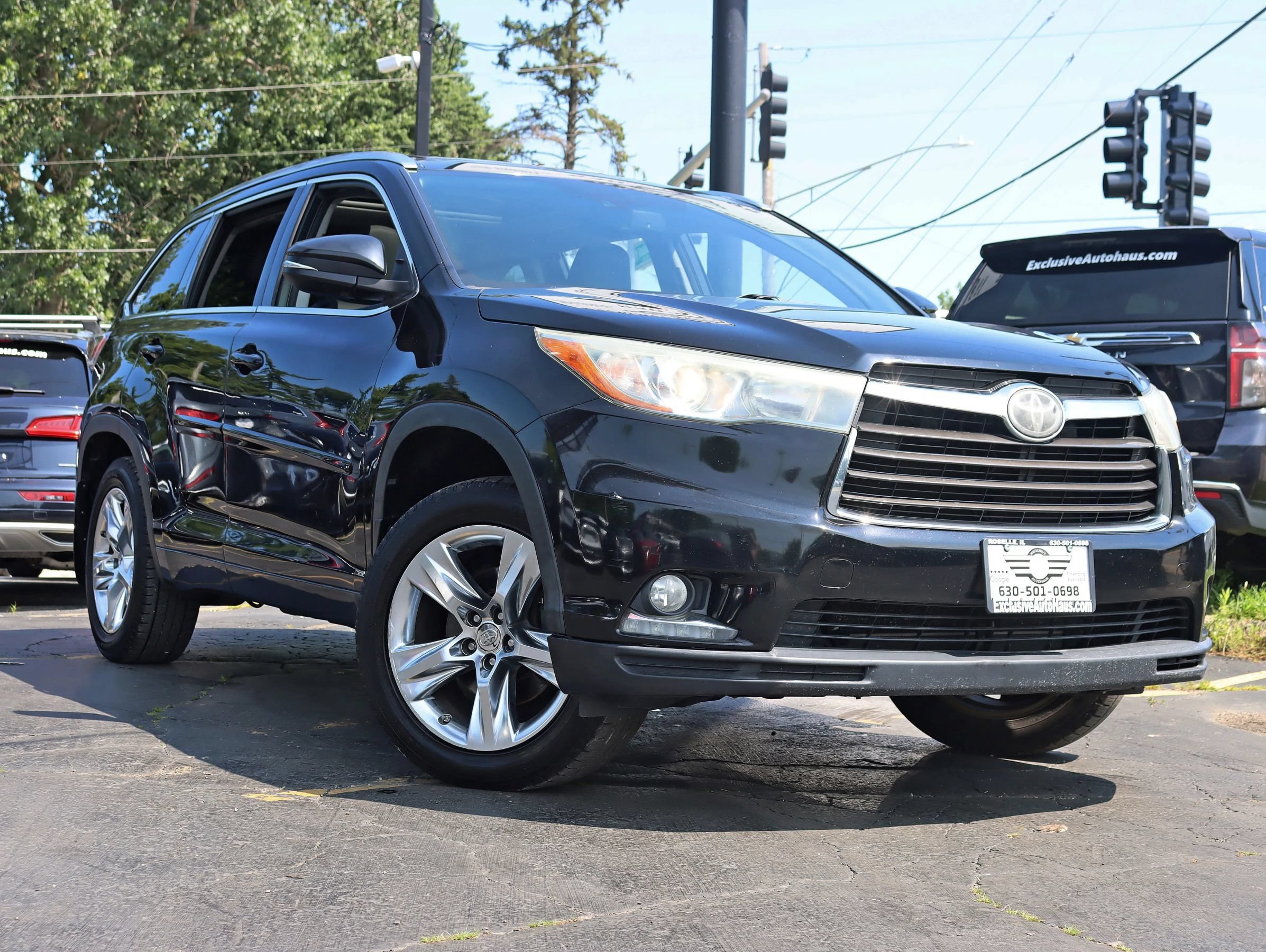 Used 2015 Toyota Highlander Limited Platinum AWD/4WD image 8