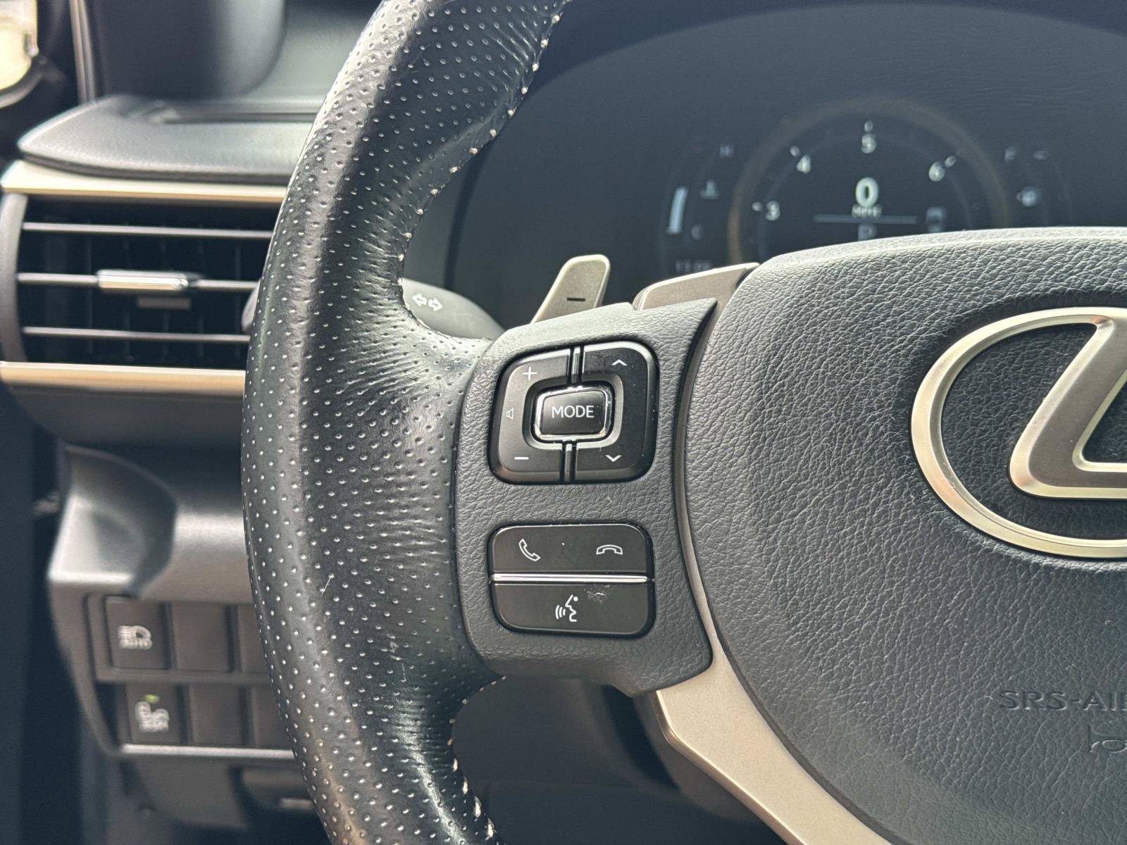 Used 2018 Lexus IS 350 F Sport RWD image 29