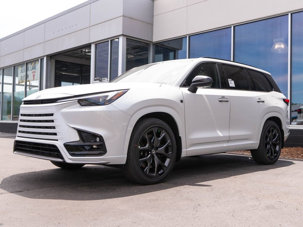 New 2026 Lexus TX 500h AWD image 3