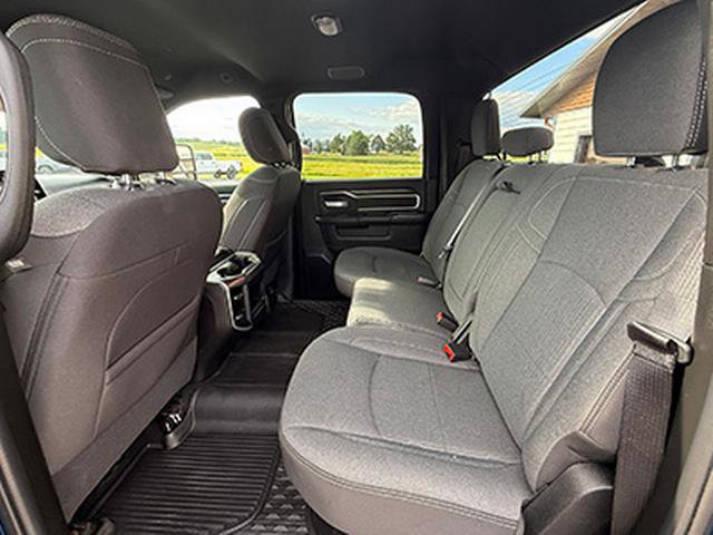 Used 2024 RAM 2500 Big Horn w/ Sport Appearance Package AWD/4WD image 19