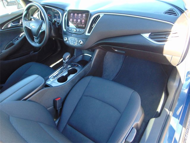 Used 2024 Chevrolet Malibu LT image 25