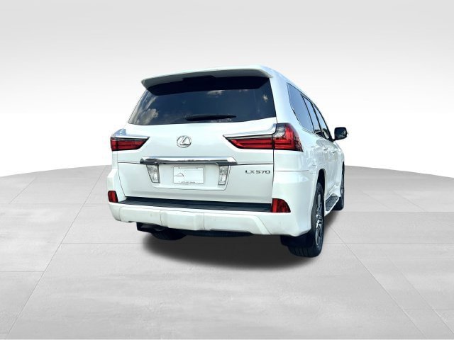 Used 2017 Lexus LX 570 4WD image 5