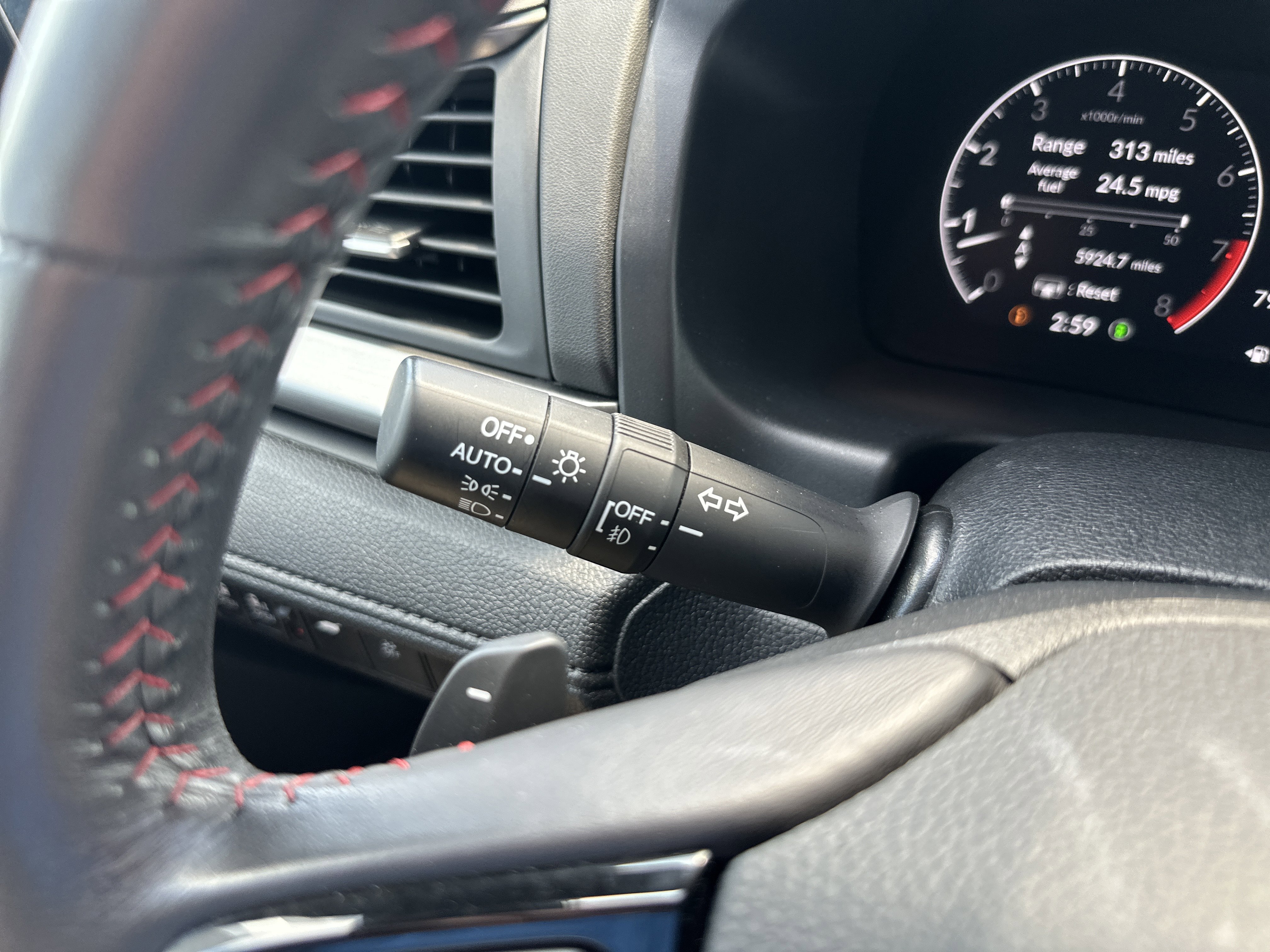 Used 2025 Honda Odyssey Sport-L image 28