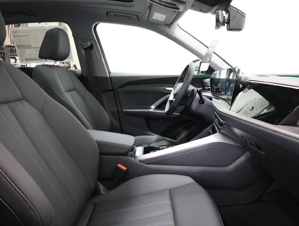 New 2026 Audi Q5 Premium AWD/4WD image 21