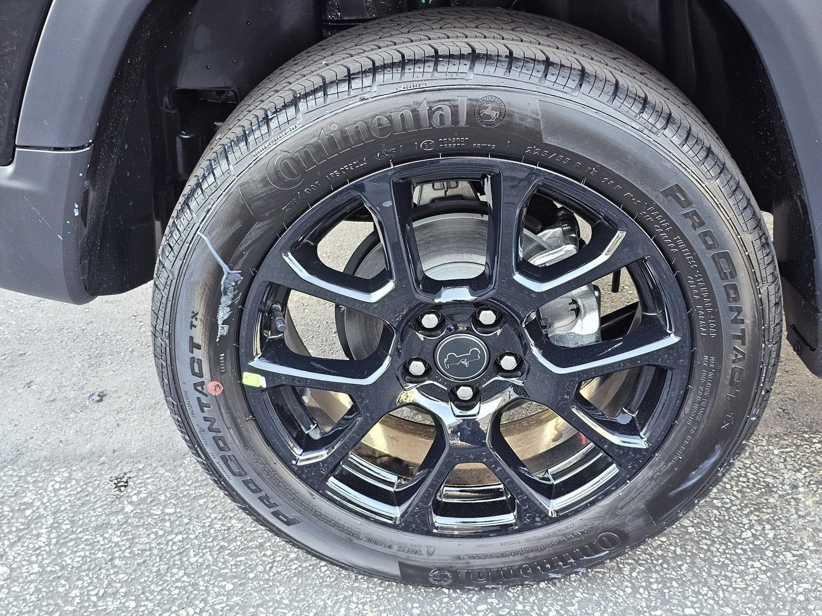 New 2026 Jeep Compass Latitude image 9