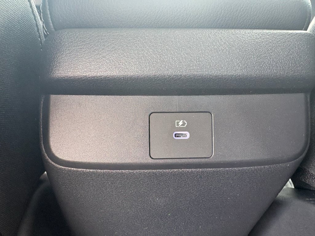 New 2026 Nissan Sentra SV w/ SV Convenience Package FWD image 19