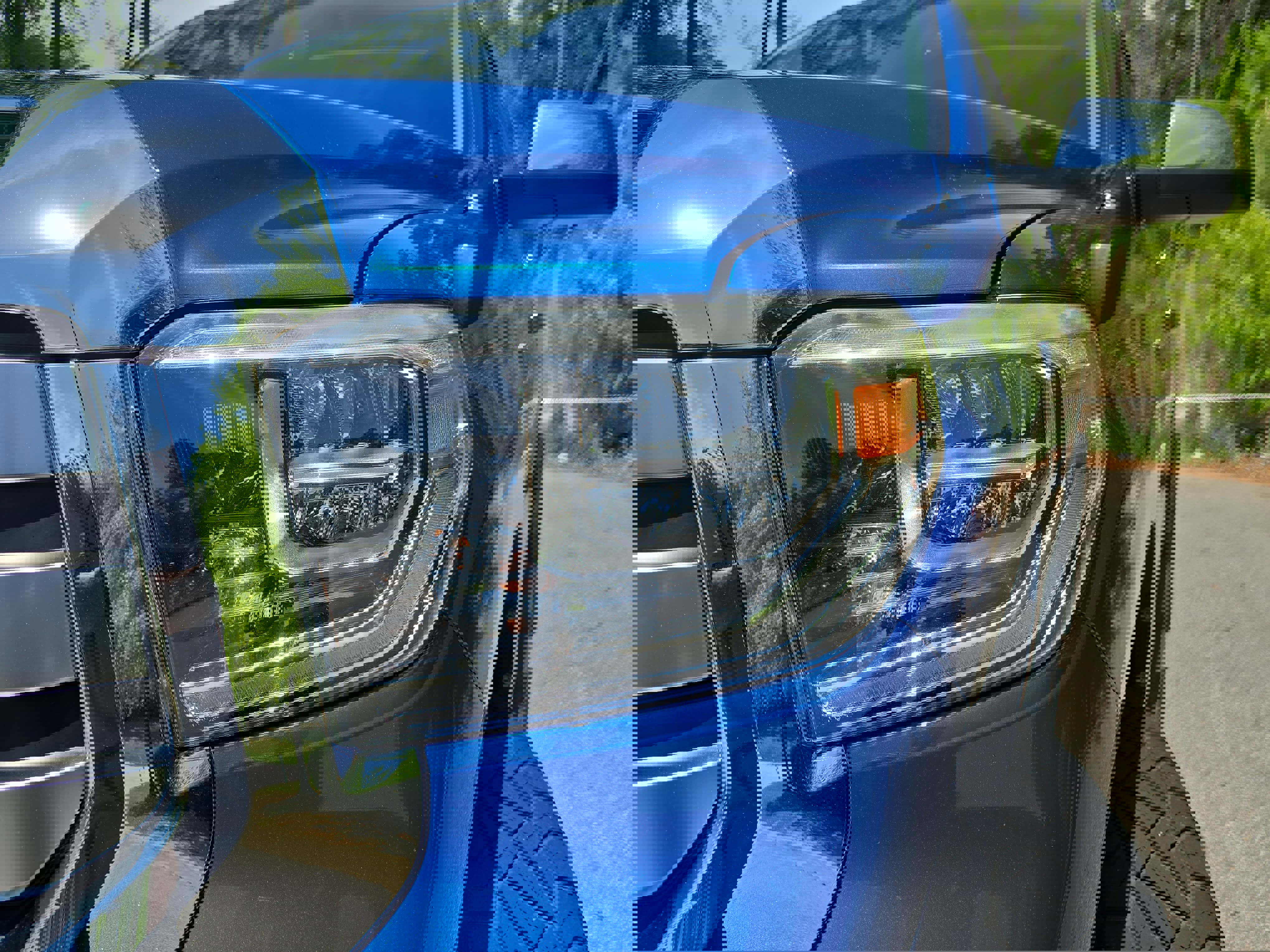 Used 2018 Toyota Tundra Limited w/ Limited Premium Package image 31