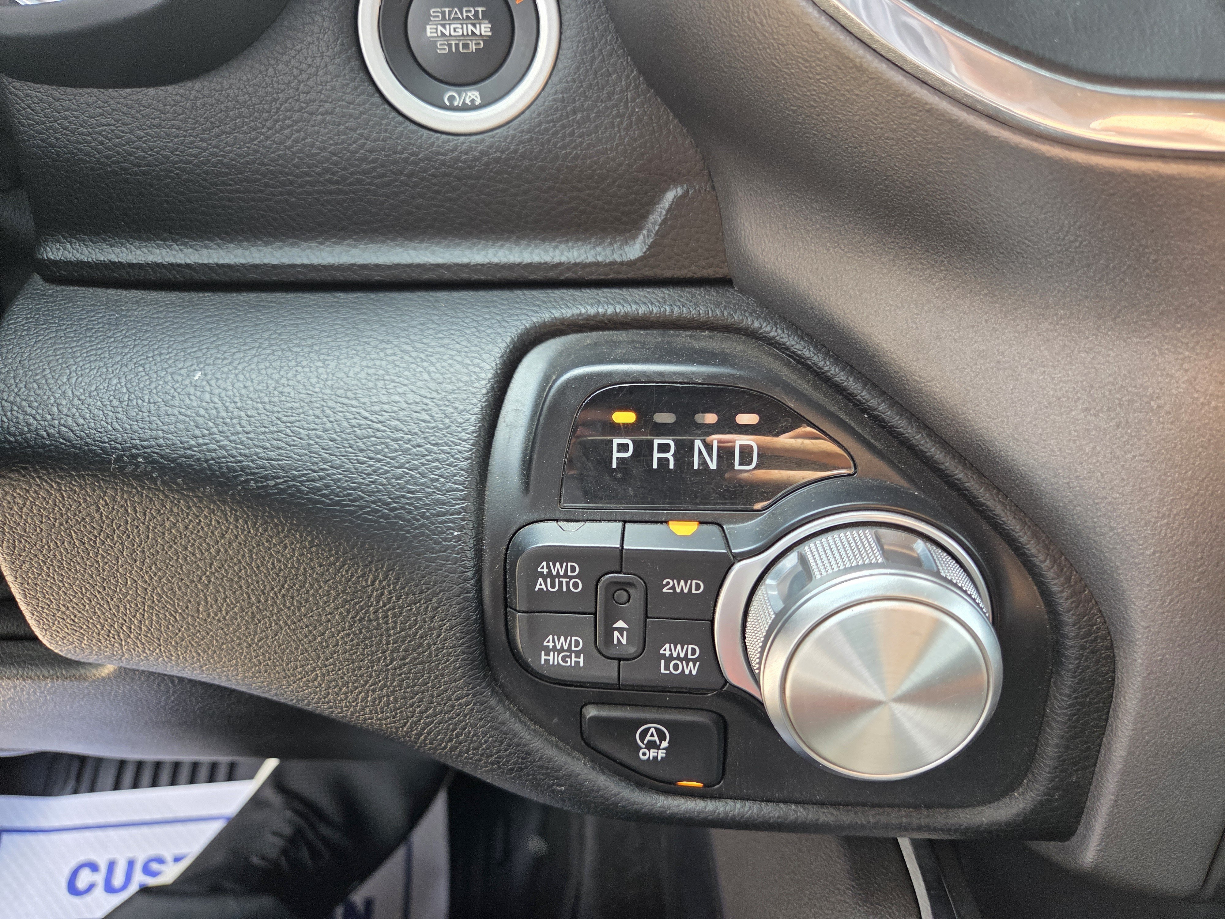 Used 2021 RAM 1500 Laramie w/ Sport Appearance Package AWD/4WD image 17