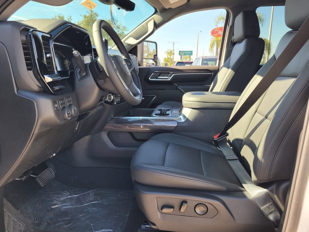 New 2026 Chevrolet Silverado 2500 LTZ w/ Z71 Chrome Sport Edition AWD/4WD image 18