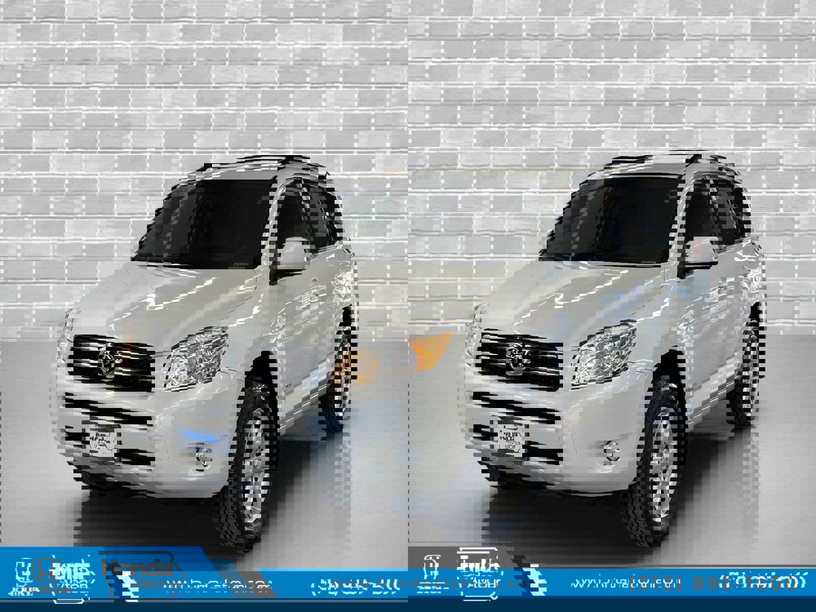 Used 2008 Toyota RAV4 Limited image 1