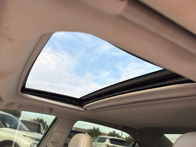 Used 2012 Toyota Camry XLE FWD image 16