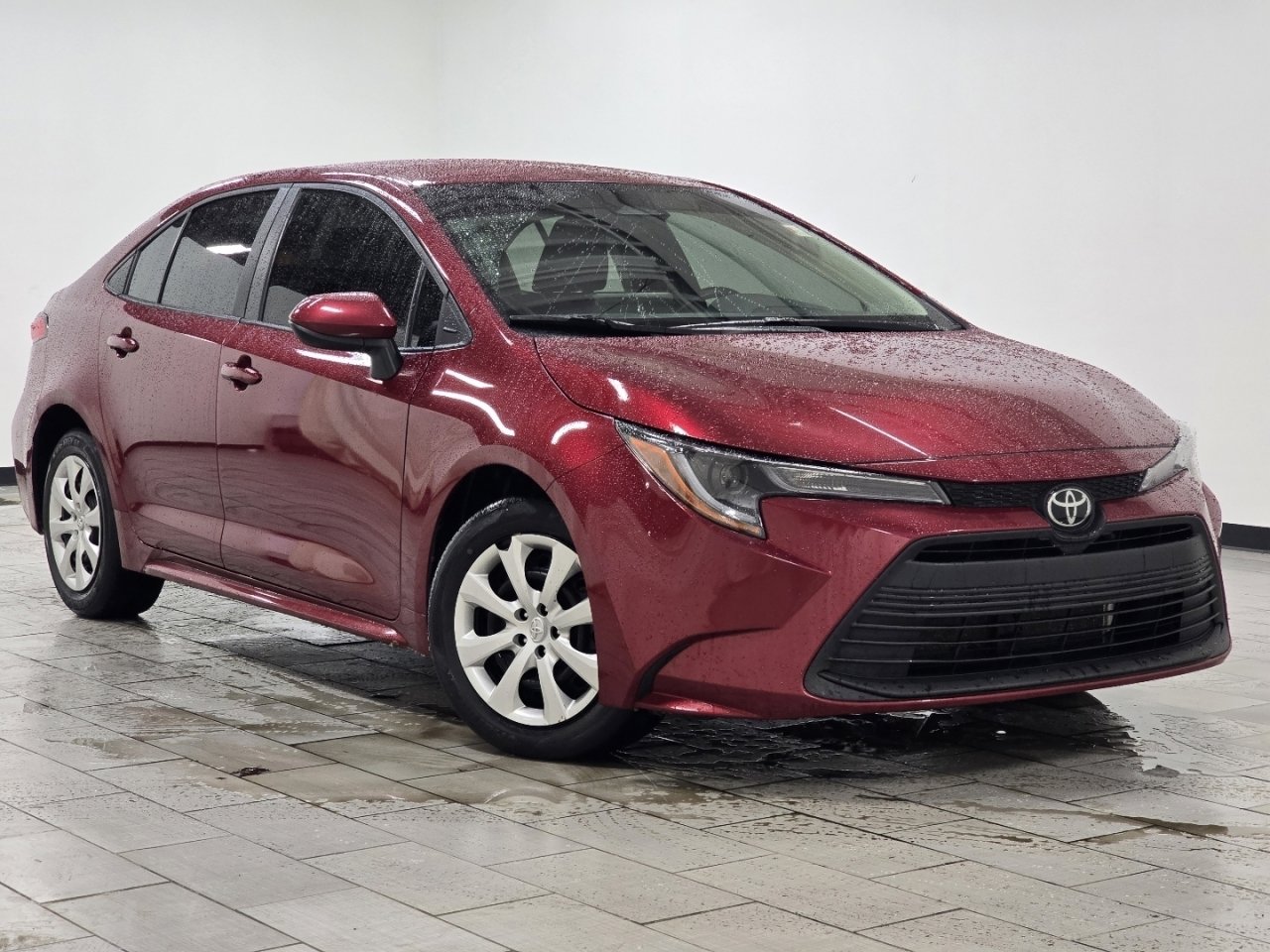 Certified 2024 Toyota Corolla LE image 2