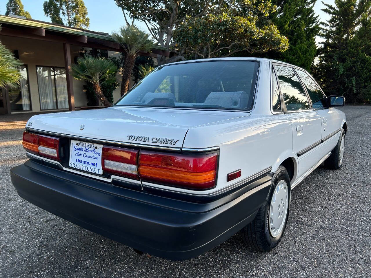 Used 1991 Toyota Camry Deluxe image 15