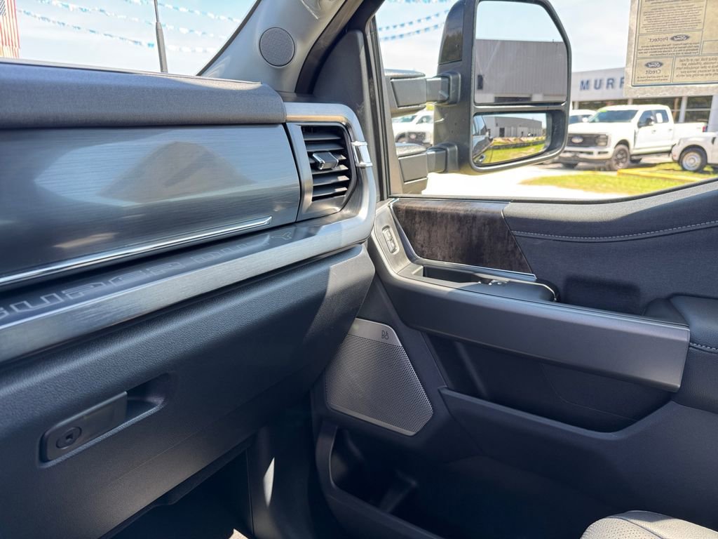 New 2026 Ford F250 Lariat image 32