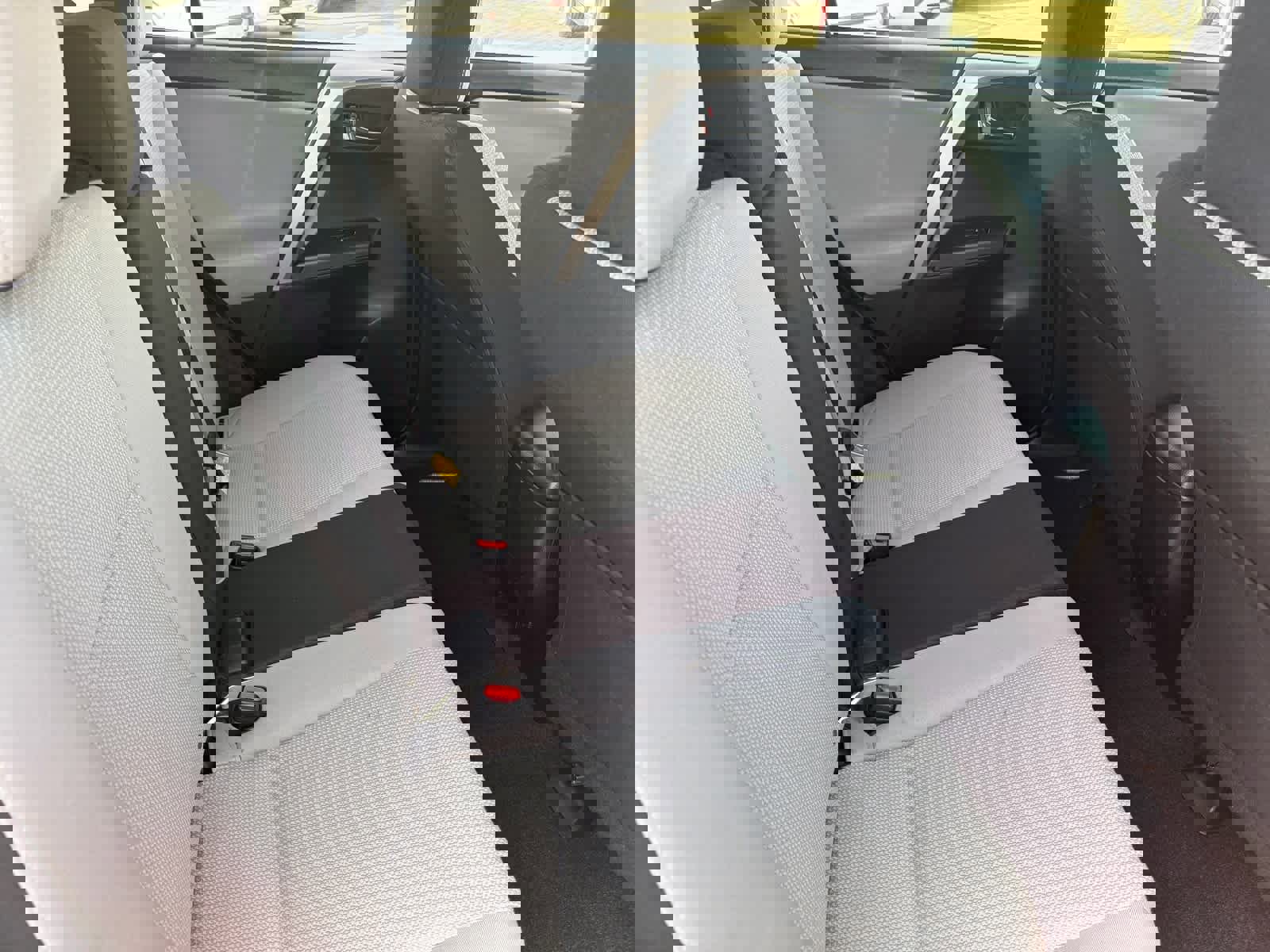 Used 2017 Toyota RAV4 XLE image 11