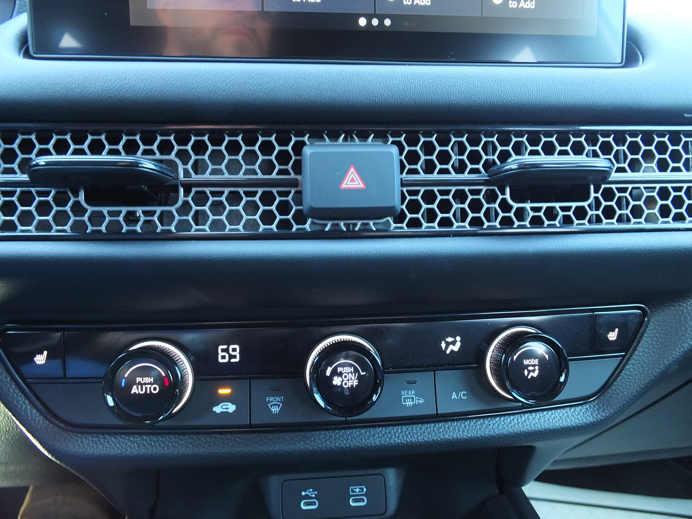 Used 2027 Honda HR-V Sport image 24