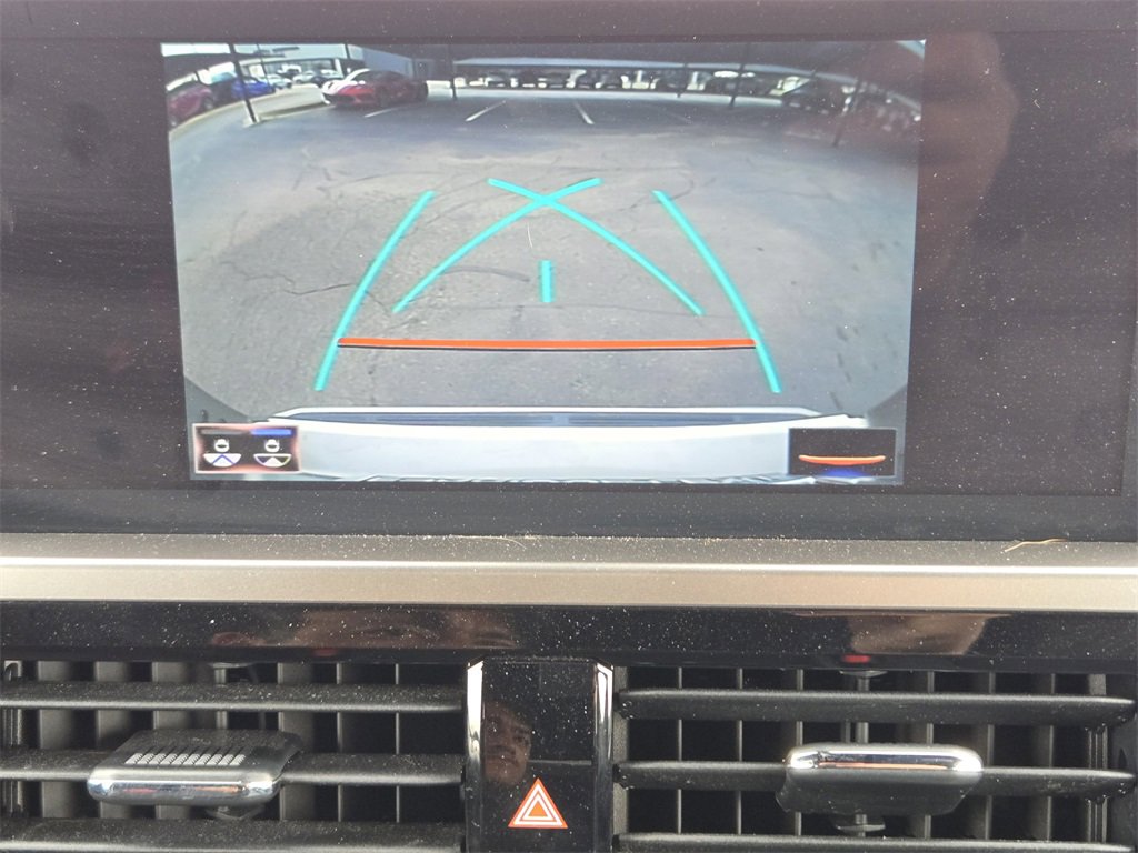 Used 2023 Lexus GX 460 Premium w/ Premium Package image 18