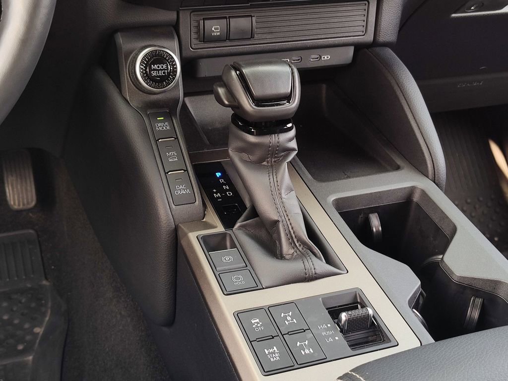 Used 2024 Toyota Land Cruiser AWD/4WD image 29