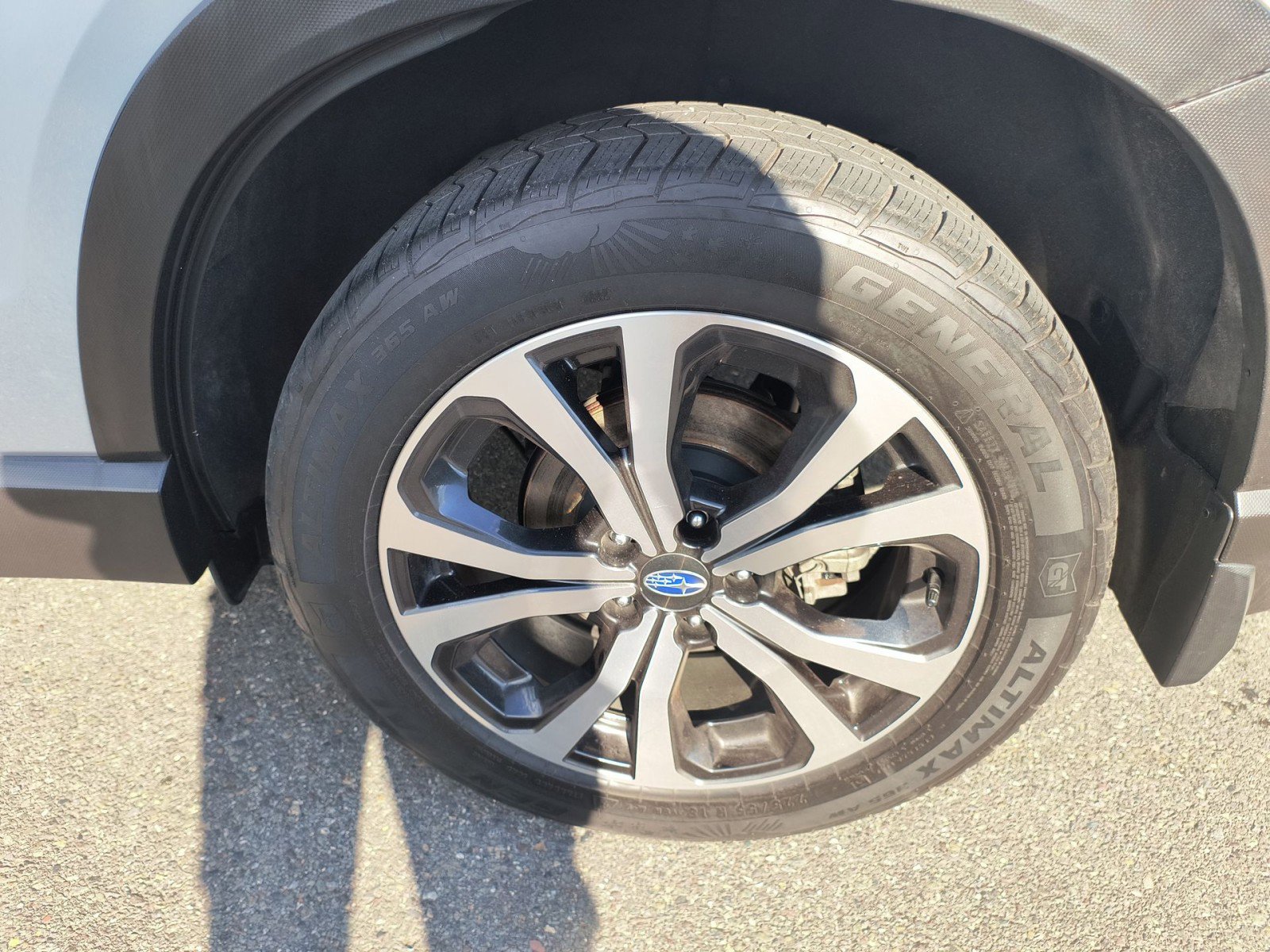 Used 2019 Subaru Forester Limited w/ Popular Package #3 image 31