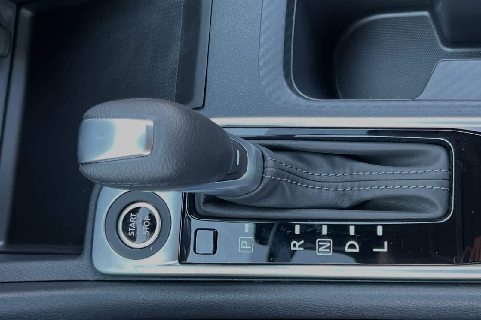 Certified 2025 Nissan Sentra SV FWD image 23